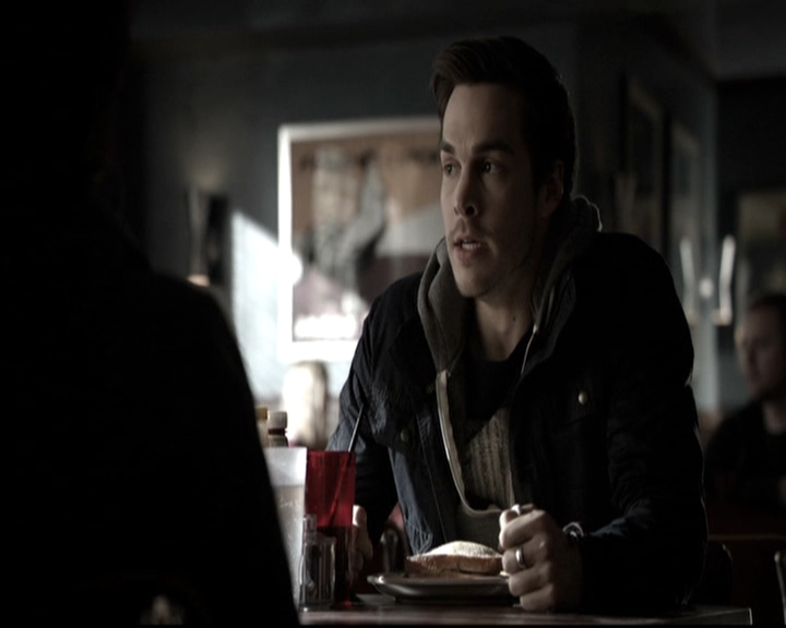 VampireDiariesWorld-dot-nl_6x17ABirdInAGildedCage0436.jpg