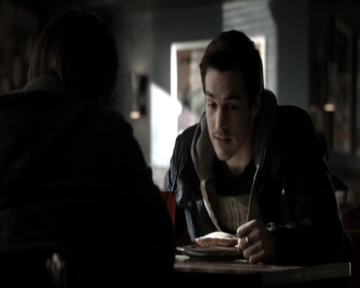 VampireDiariesWorld-dot-nl_6x17ABirdInAGildedCage0442.jpg