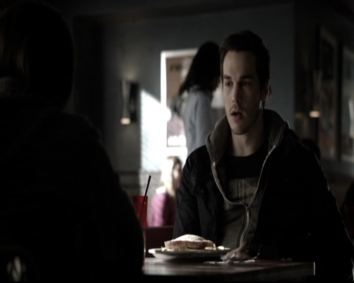 VampireDiariesWorld-dot-nl_6x17ABirdInAGildedCage0454.jpg