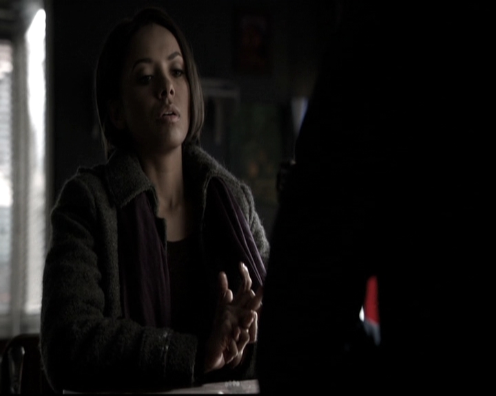 VampireDiariesWorld-dot-nl_6x17ABirdInAGildedCage0462.jpg