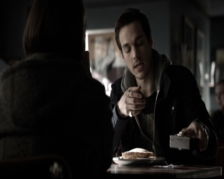 VampireDiariesWorld-dot-nl_6x17ABirdInAGildedCage0469.jpg