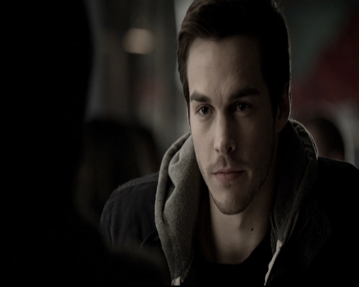 VampireDiariesWorld-dot-nl_6x17ABirdInAGildedCage0474.jpg