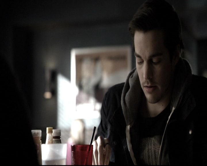 VampireDiariesWorld-dot-nl_6x17ABirdInAGildedCage0492.jpg