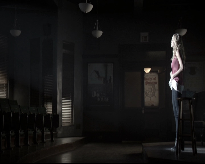 VampireDiariesWorld-dot-nl_6x17ABirdInAGildedCage0529.jpg