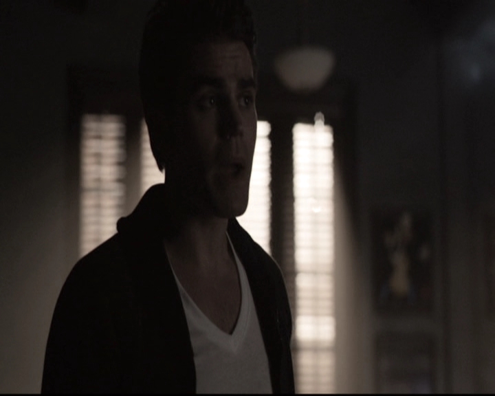 VampireDiariesWorld-dot-nl_6x17ABirdInAGildedCage0576.jpg