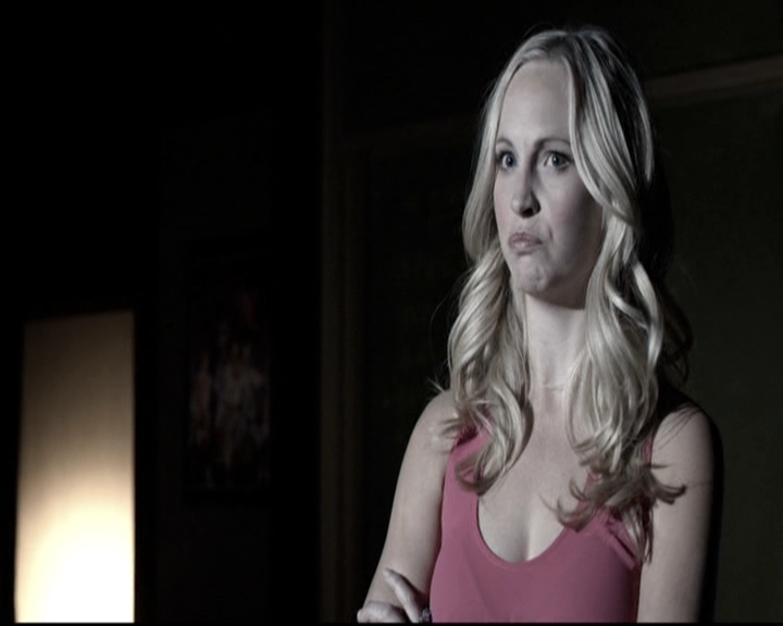 VampireDiariesWorld-dot-nl_6x17ABirdInAGildedCage0582.jpg