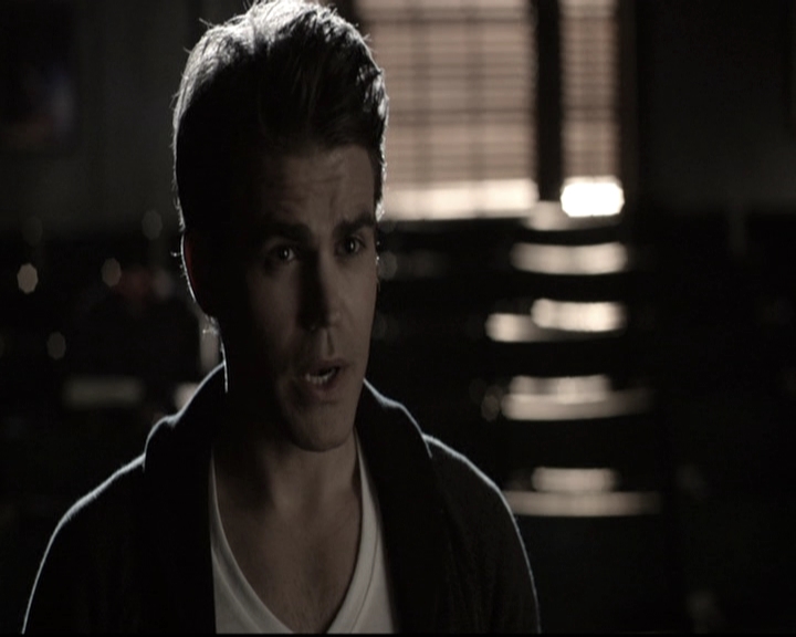 VampireDiariesWorld-dot-nl_6x17ABirdInAGildedCage0589.jpg