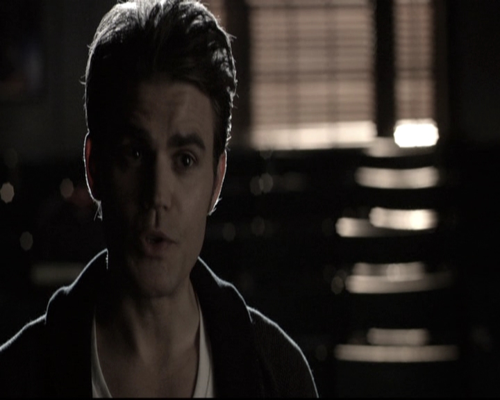 VampireDiariesWorld-dot-nl_6x17ABirdInAGildedCage0603.jpg