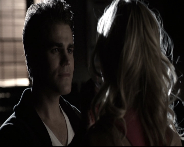 VampireDiariesWorld-dot-nl_6x17ABirdInAGildedCage0626.jpg