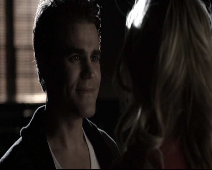 VampireDiariesWorld-dot-nl_6x17ABirdInAGildedCage0629.jpg