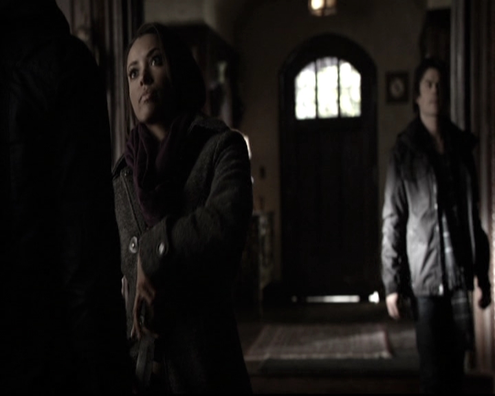 VampireDiariesWorld-dot-nl_6x17ABirdInAGildedCage0646.jpg