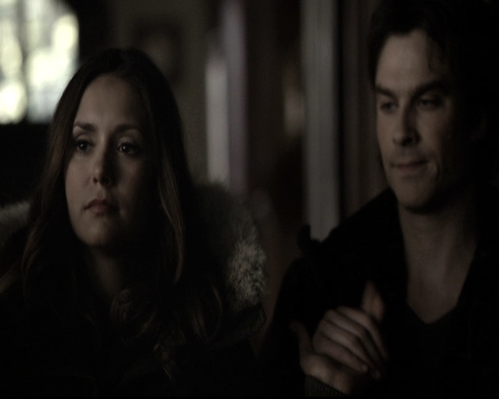 VampireDiariesWorld-dot-nl_6x17ABirdInAGildedCage0671.jpg