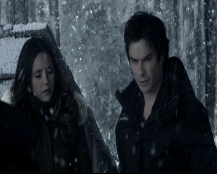 VampireDiariesWorld-dot-nl_6x17ABirdInAGildedCage0699.jpg