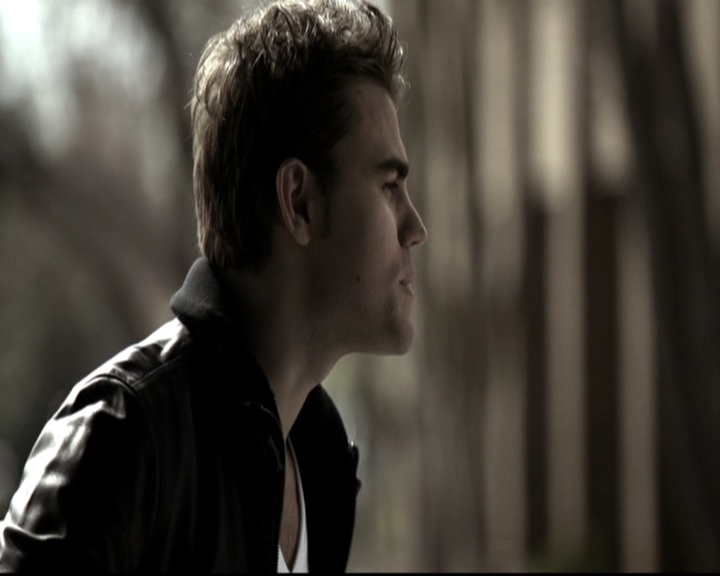 VampireDiariesWorld-dot-nl_6x17ABirdInAGildedCage0744.jpg