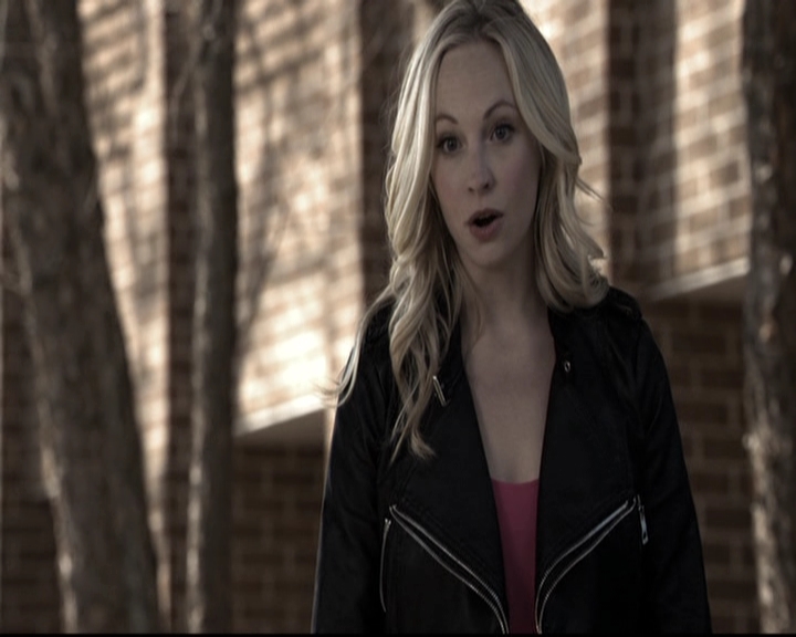 VampireDiariesWorld-dot-nl_6x17ABirdInAGildedCage0752.jpg