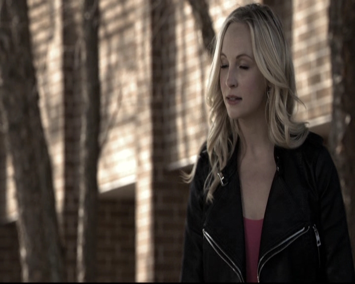 VampireDiariesWorld-dot-nl_6x17ABirdInAGildedCage0754.jpg