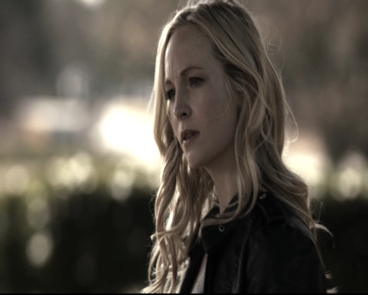 VampireDiariesWorld-dot-nl_6x17ABirdInAGildedCage0759.jpg