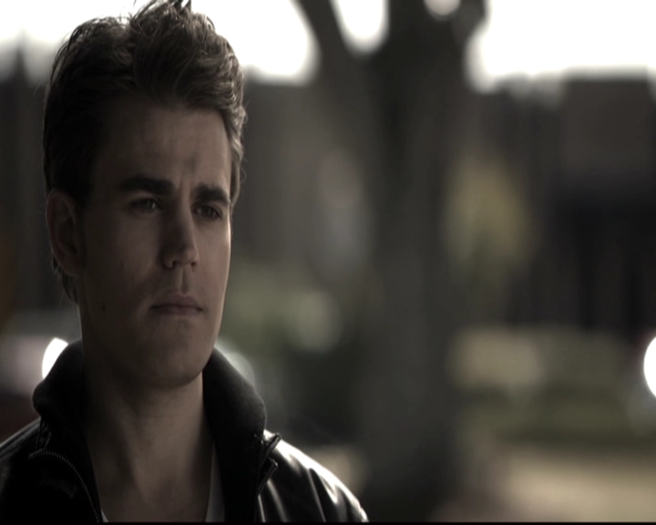 VampireDiariesWorld-dot-nl_6x17ABirdInAGildedCage0760.jpg