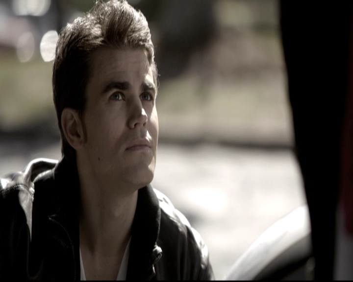 VampireDiariesWorld-dot-nl_6x17ABirdInAGildedCage0780.jpg