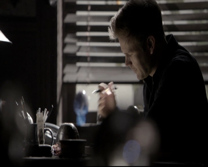 VampireDiariesWorld-dot-nl_6x17ABirdInAGildedCage0788.jpg