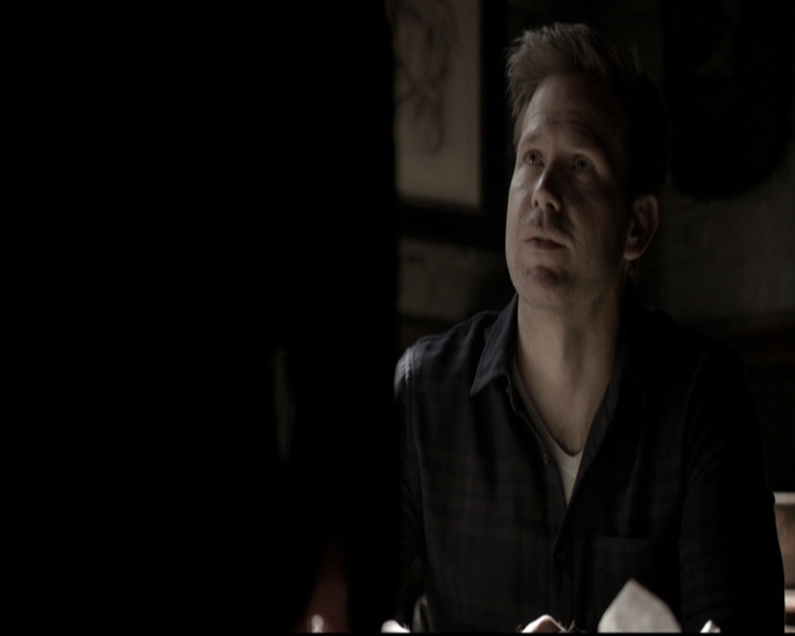 VampireDiariesWorld-dot-nl_6x17ABirdInAGildedCage0835.jpg