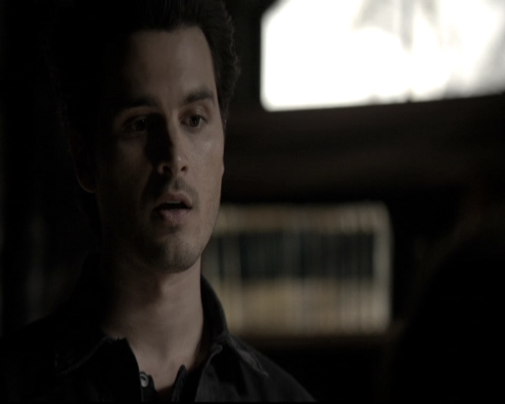 VampireDiariesWorld-dot-nl_6x17ABirdInAGildedCage0845.jpg