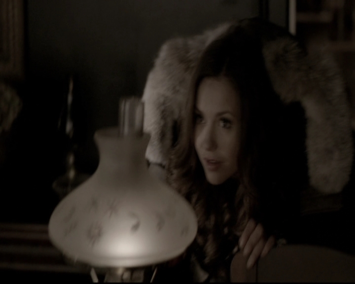 VampireDiariesWorld-dot-nl_6x17ABirdInAGildedCage0850.jpg