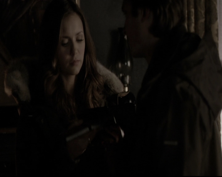 VampireDiariesWorld-dot-nl_6x17ABirdInAGildedCage0876.jpg