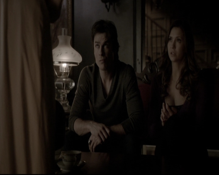 VampireDiariesWorld-dot-nl_6x17ABirdInAGildedCage0931.jpg