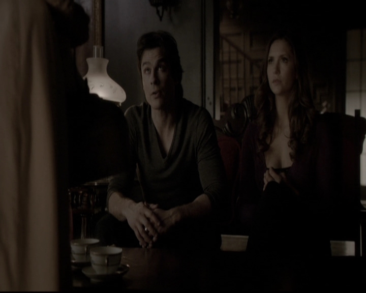 VampireDiariesWorld-dot-nl_6x17ABirdInAGildedCage0942.jpg