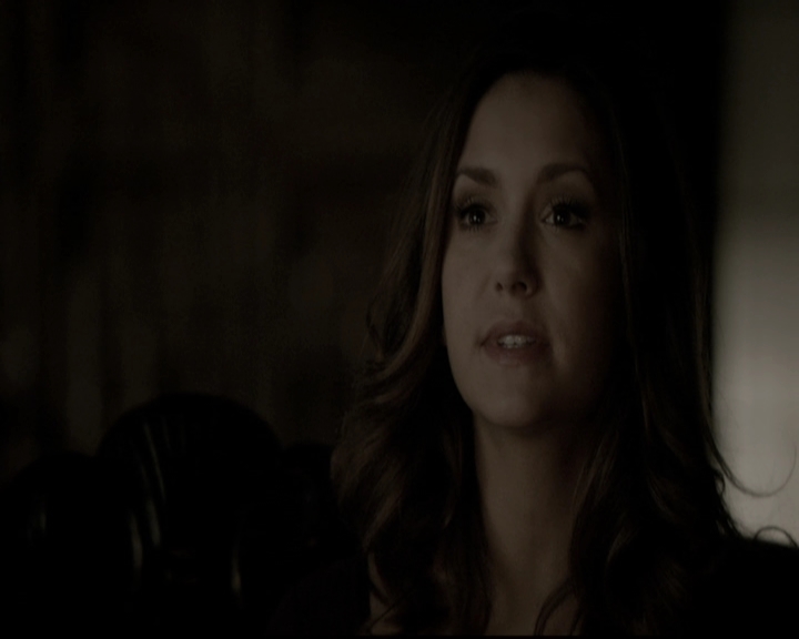 VampireDiariesWorld-dot-nl_6x17ABirdInAGildedCage0951.jpg