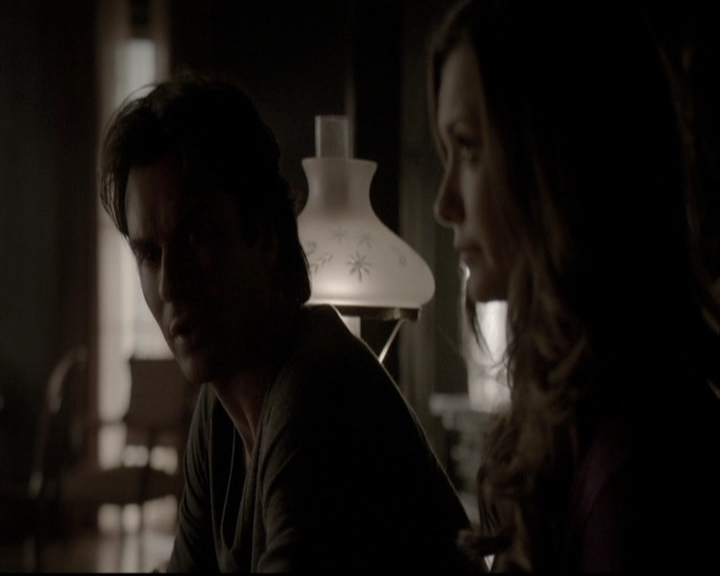 VampireDiariesWorld-dot-nl_6x17ABirdInAGildedCage0953.jpg