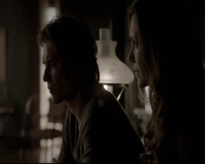 VampireDiariesWorld-dot-nl_6x17ABirdInAGildedCage0971.jpg