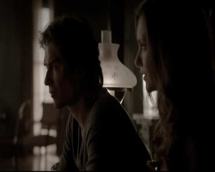 VampireDiariesWorld-dot-nl_6x17ABirdInAGildedCage0972.jpg