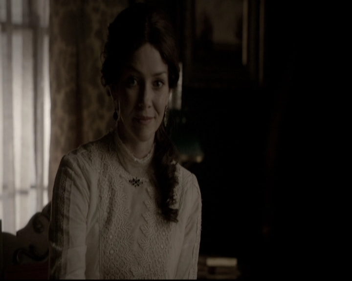 VampireDiariesWorld-dot-nl_6x17ABirdInAGildedCage0973.jpg