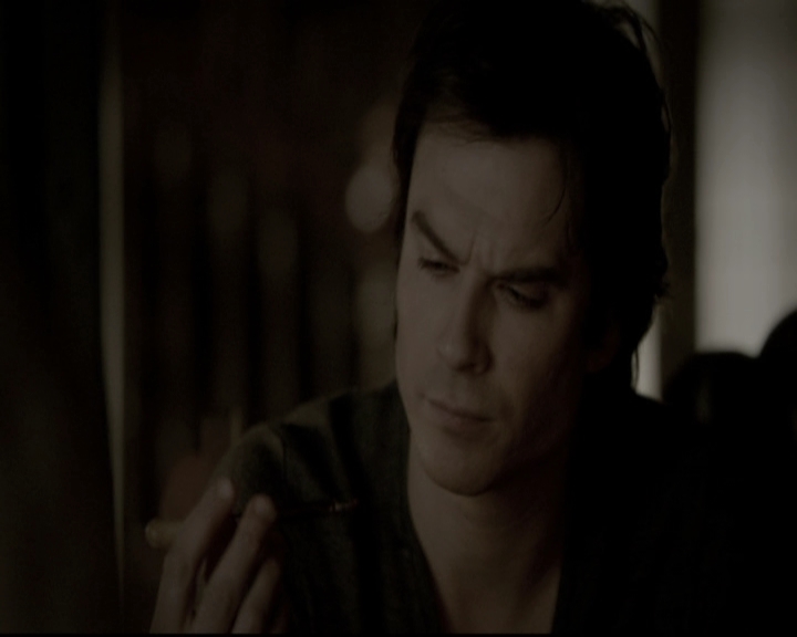 VampireDiariesWorld-dot-nl_6x17ABirdInAGildedCage0990.jpg