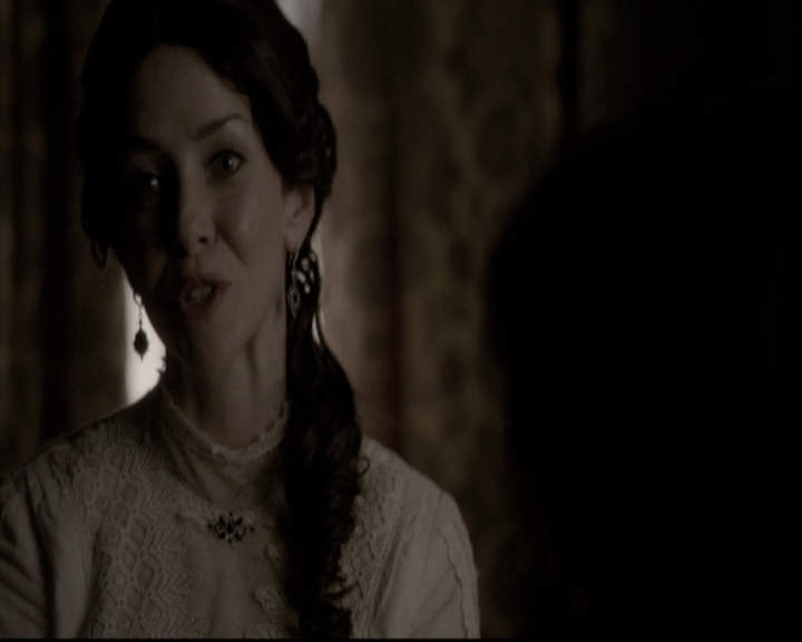 VampireDiariesWorld-dot-nl_6x17ABirdInAGildedCage0997.jpg