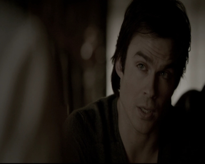 VampireDiariesWorld-dot-nl_6x17ABirdInAGildedCage1032.jpg