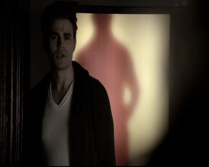 VampireDiariesWorld-dot-nl_6x17ABirdInAGildedCage1070.jpg