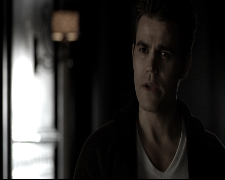 VampireDiariesWorld-dot-nl_6x17ABirdInAGildedCage1307.jpg