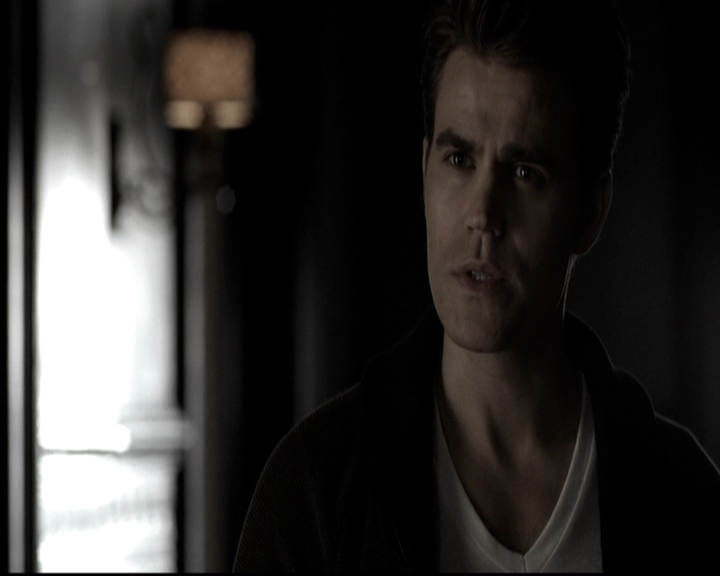 VampireDiariesWorld-dot-nl_6x17ABirdInAGildedCage1308.jpg