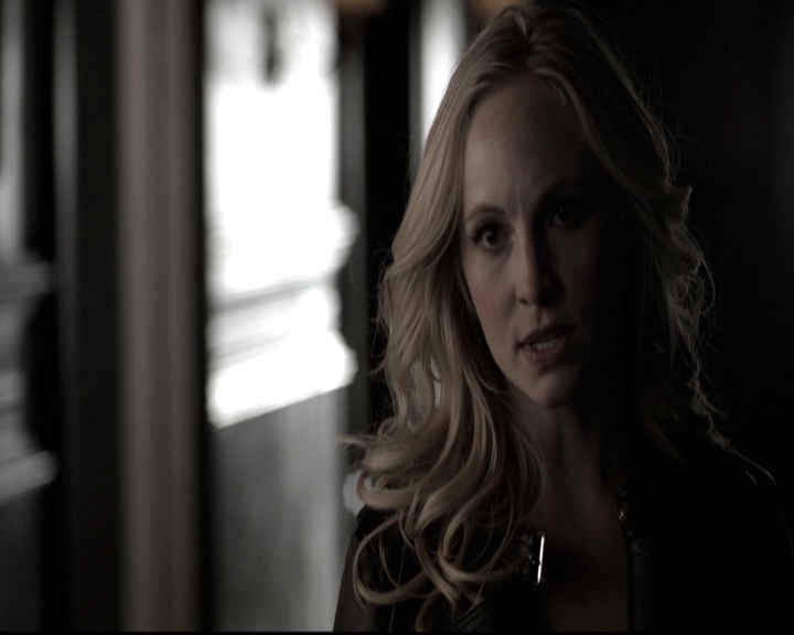 VampireDiariesWorld-dot-nl_6x17ABirdInAGildedCage1320.jpg