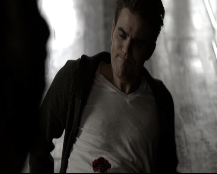 VampireDiariesWorld-dot-nl_6x17ABirdInAGildedCage1328.jpg