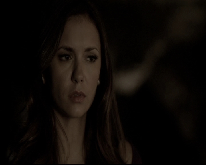 VampireDiariesWorld-dot-nl_6x17ABirdInAGildedCage1386.jpg