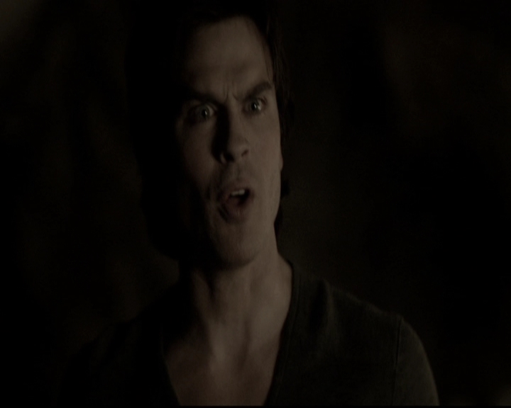 VampireDiariesWorld-dot-nl_6x17ABirdInAGildedCage1438.jpg