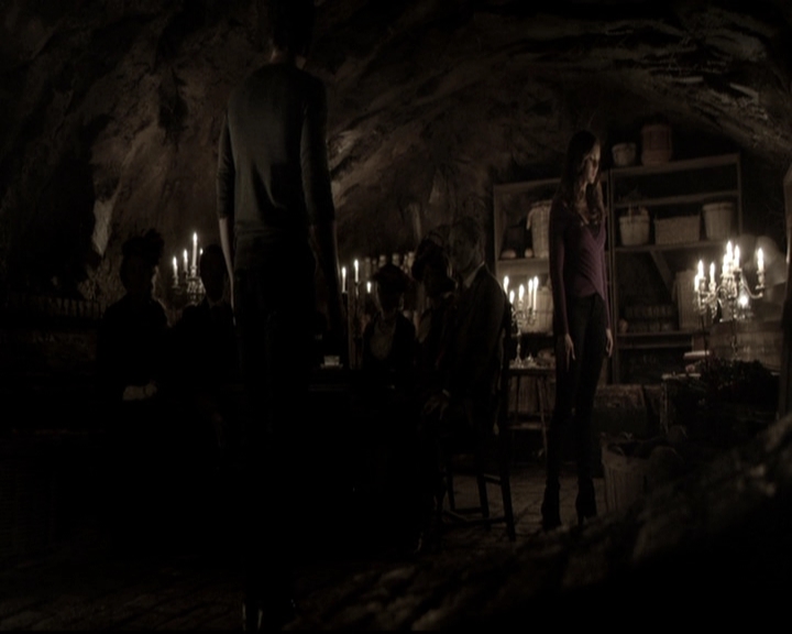 VampireDiariesWorld-dot-nl_6x17ABirdInAGildedCage1440.jpg