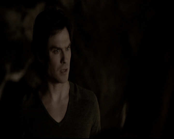 VampireDiariesWorld-dot-nl_6x17ABirdInAGildedCage1447.jpg