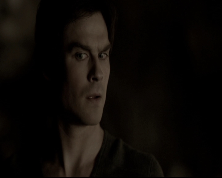 VampireDiariesWorld-dot-nl_6x17ABirdInAGildedCage1451.jpg