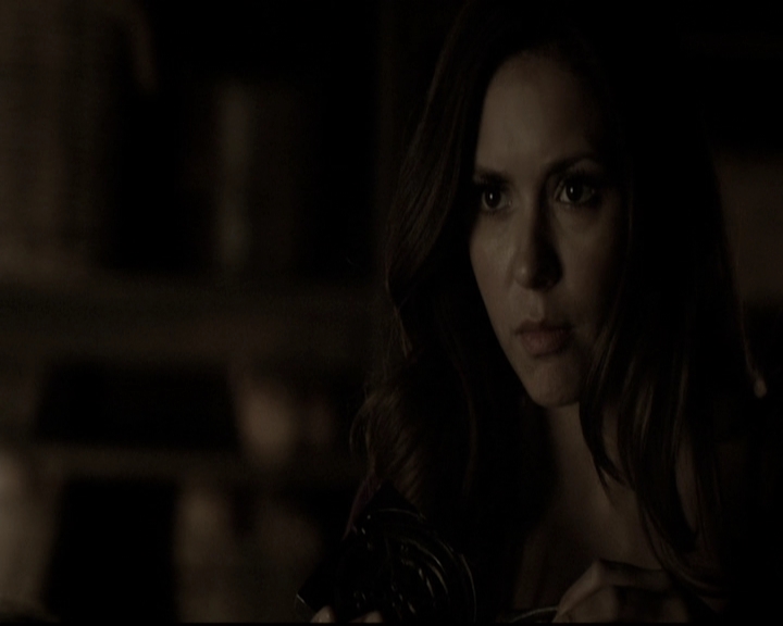 VampireDiariesWorld-dot-nl_6x17ABirdInAGildedCage1455.jpg