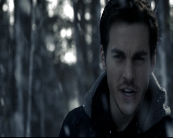 VampireDiariesWorld-dot-nl_6x17ABirdInAGildedCage1465.jpg